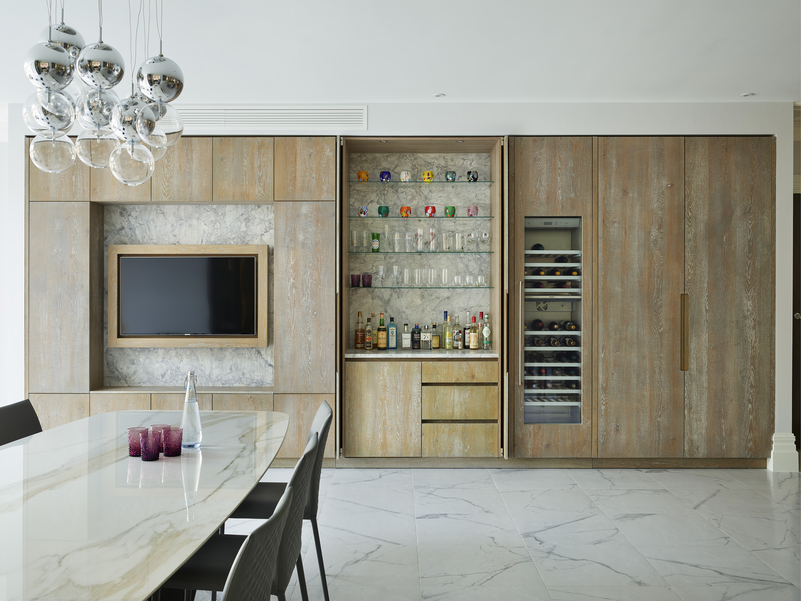 DC4027-023 kitchen lighting with bespoke cabinetry and kitchen cupboards