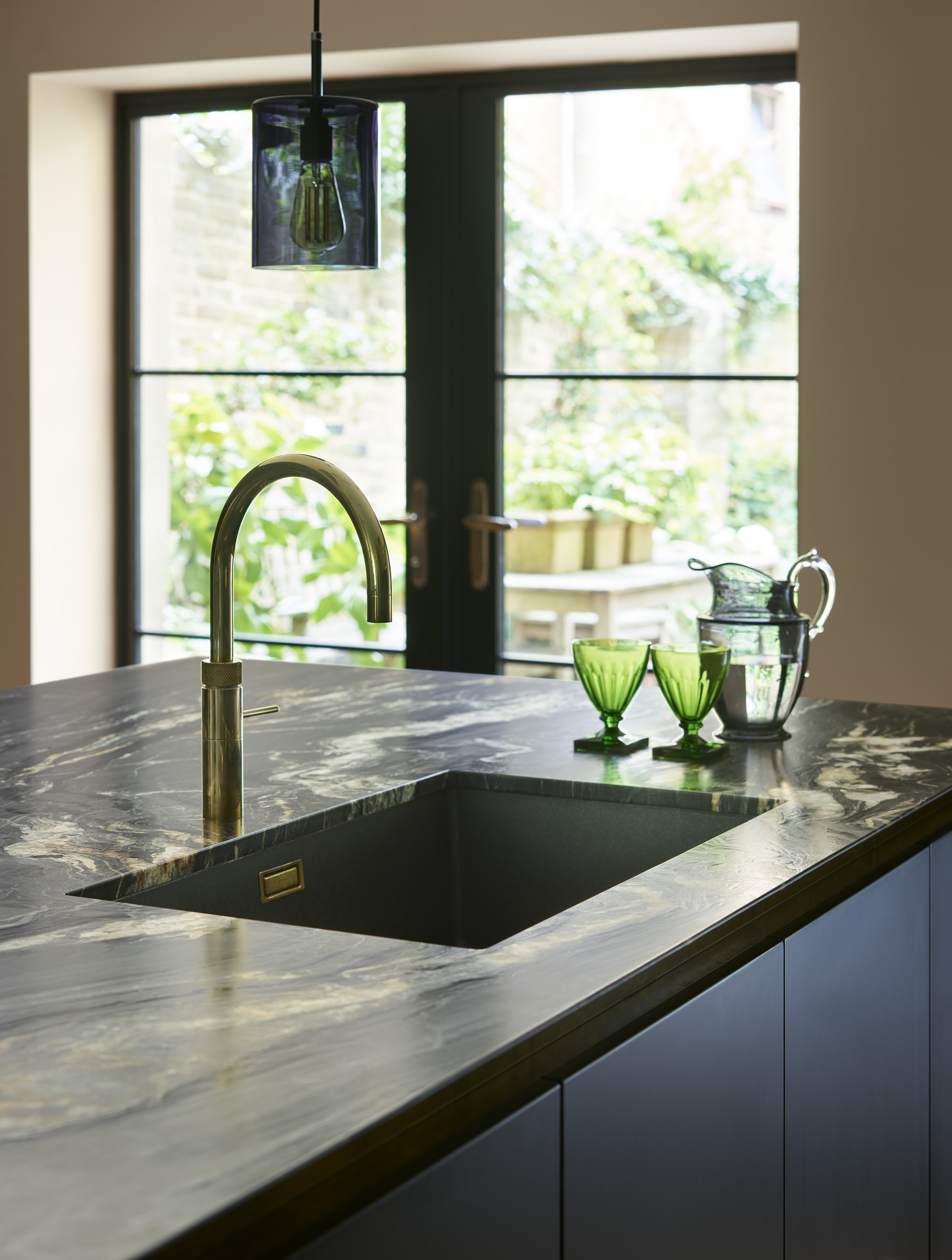 Roundhouse designs for modern kitchens with marble worktops