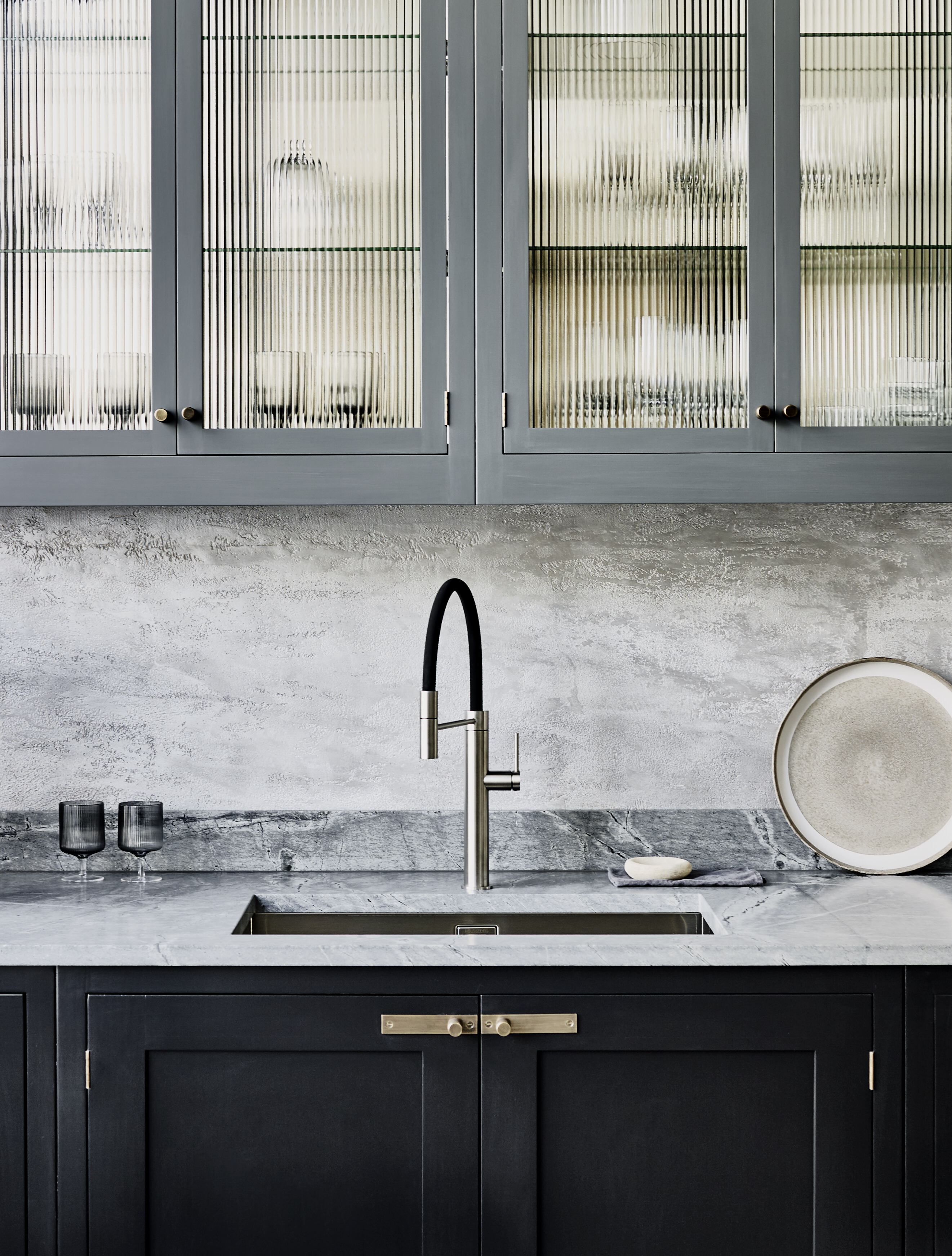 Modern kitchens with luxury kitchen sink and kitchen cupboards by roundhouse