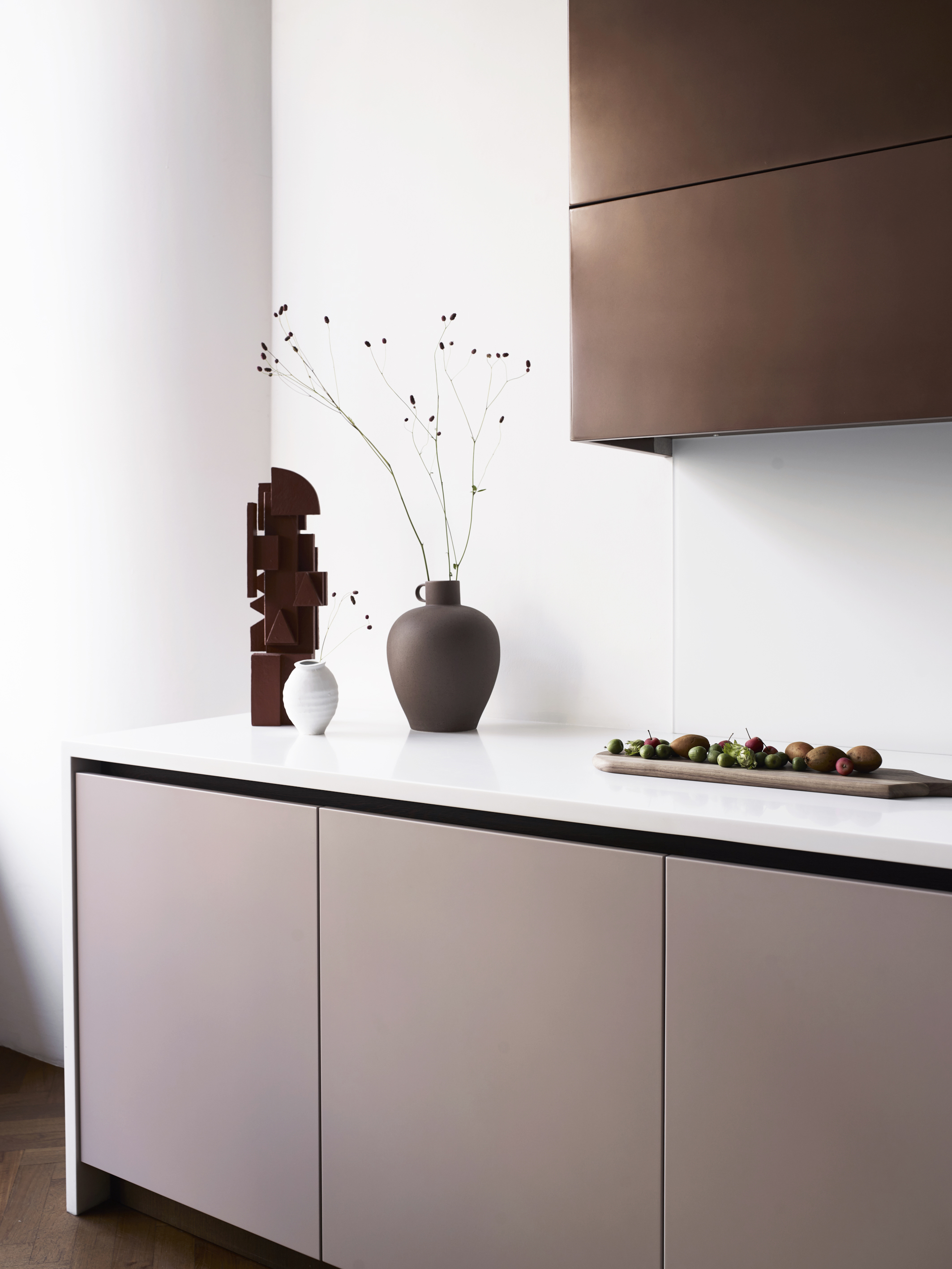 Work surface for the kitchen in white marble