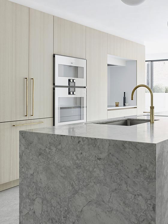 Modern Kitchen with grey marble island