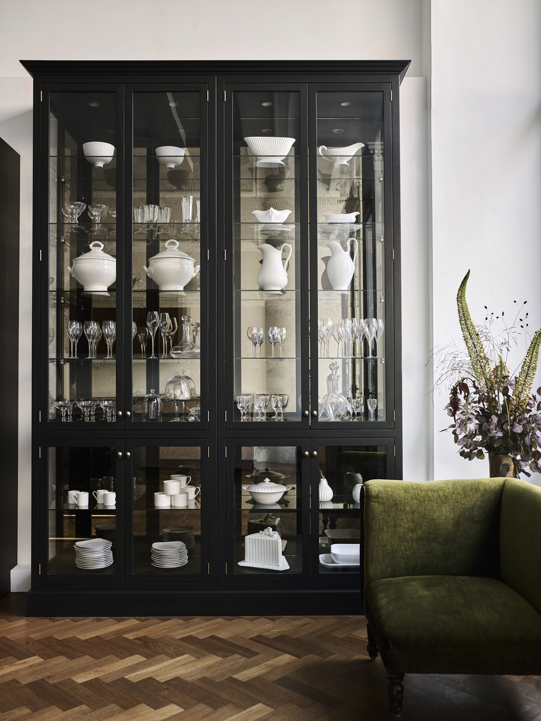 Roundhouse bespoke cabinet in black with glass doors