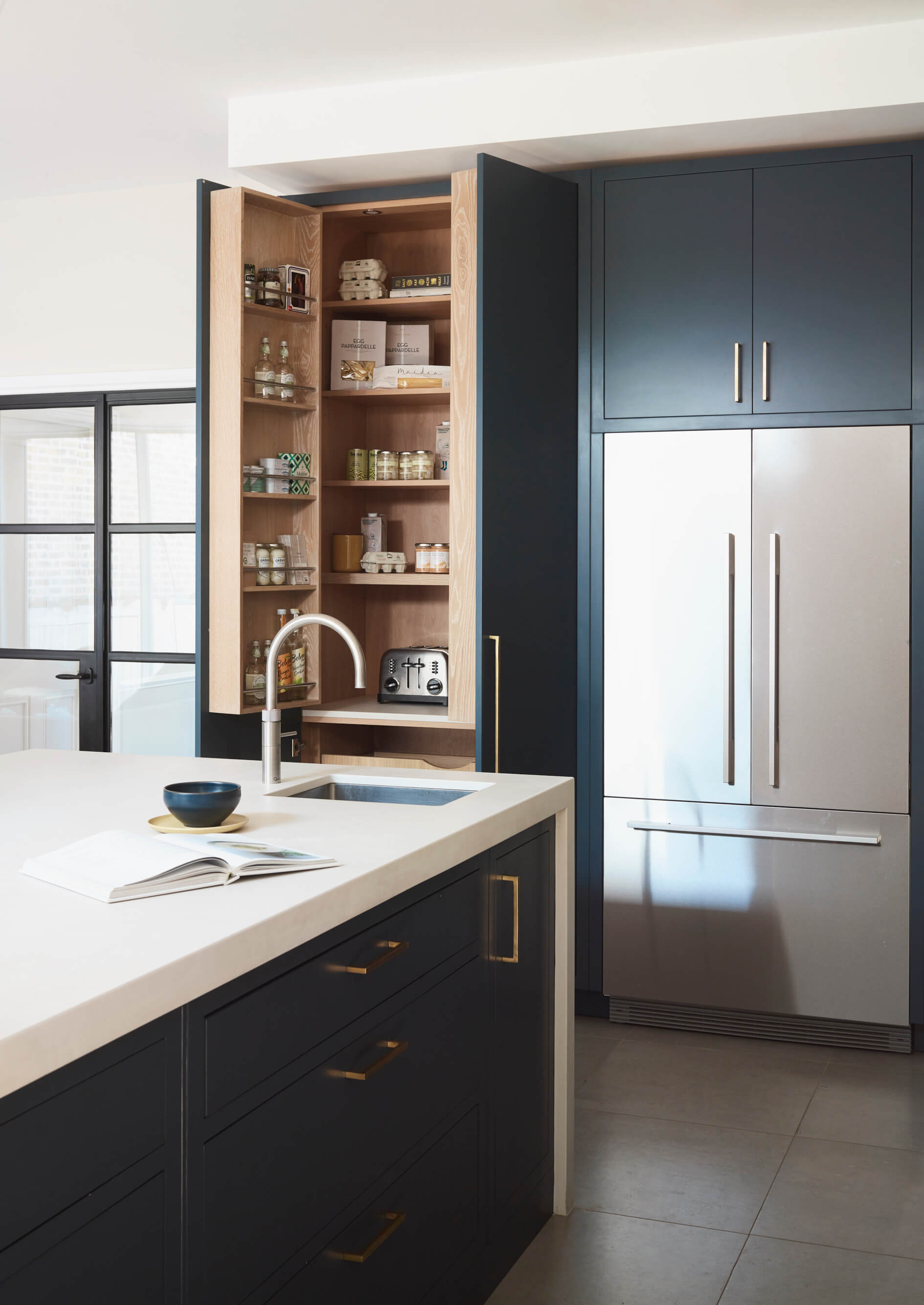 LOW_CLARK_ISLAND_LARDER_OPEN_ 1 1 roundhouse design