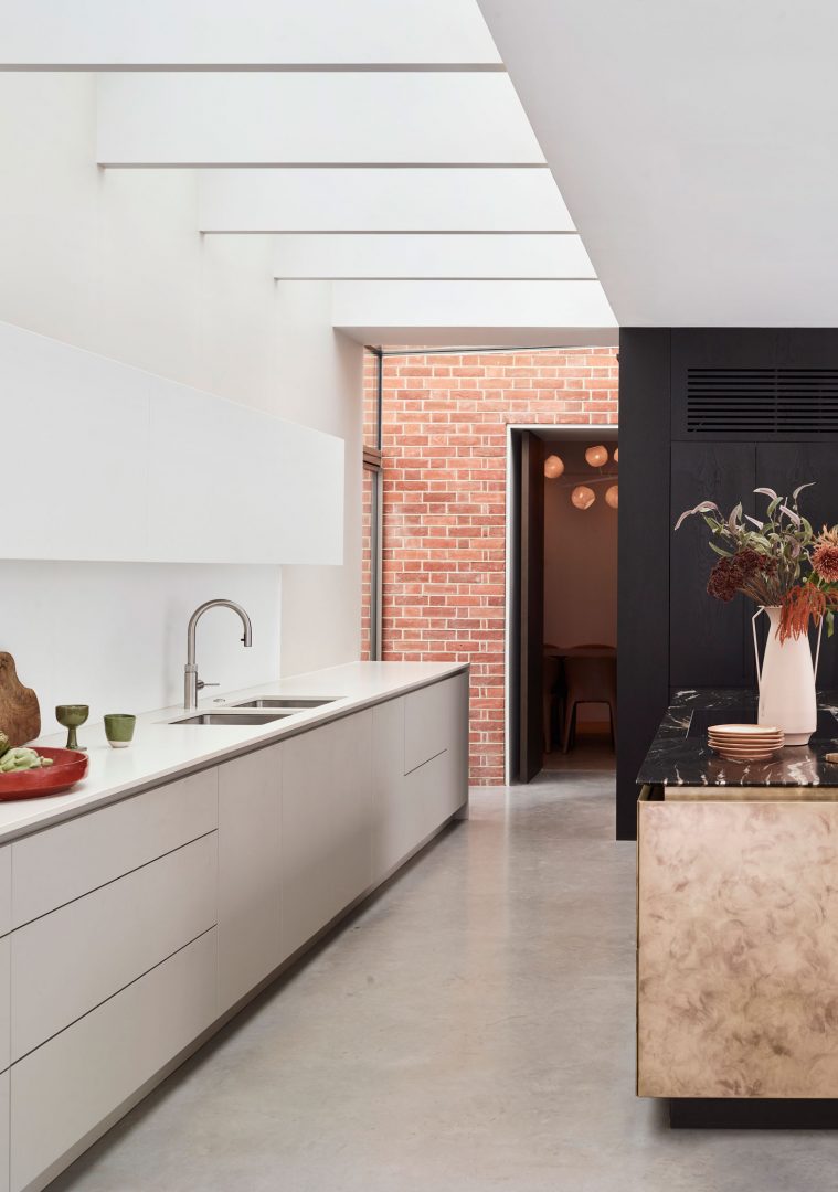 Hampstead Kitchen Design by Roundhouse