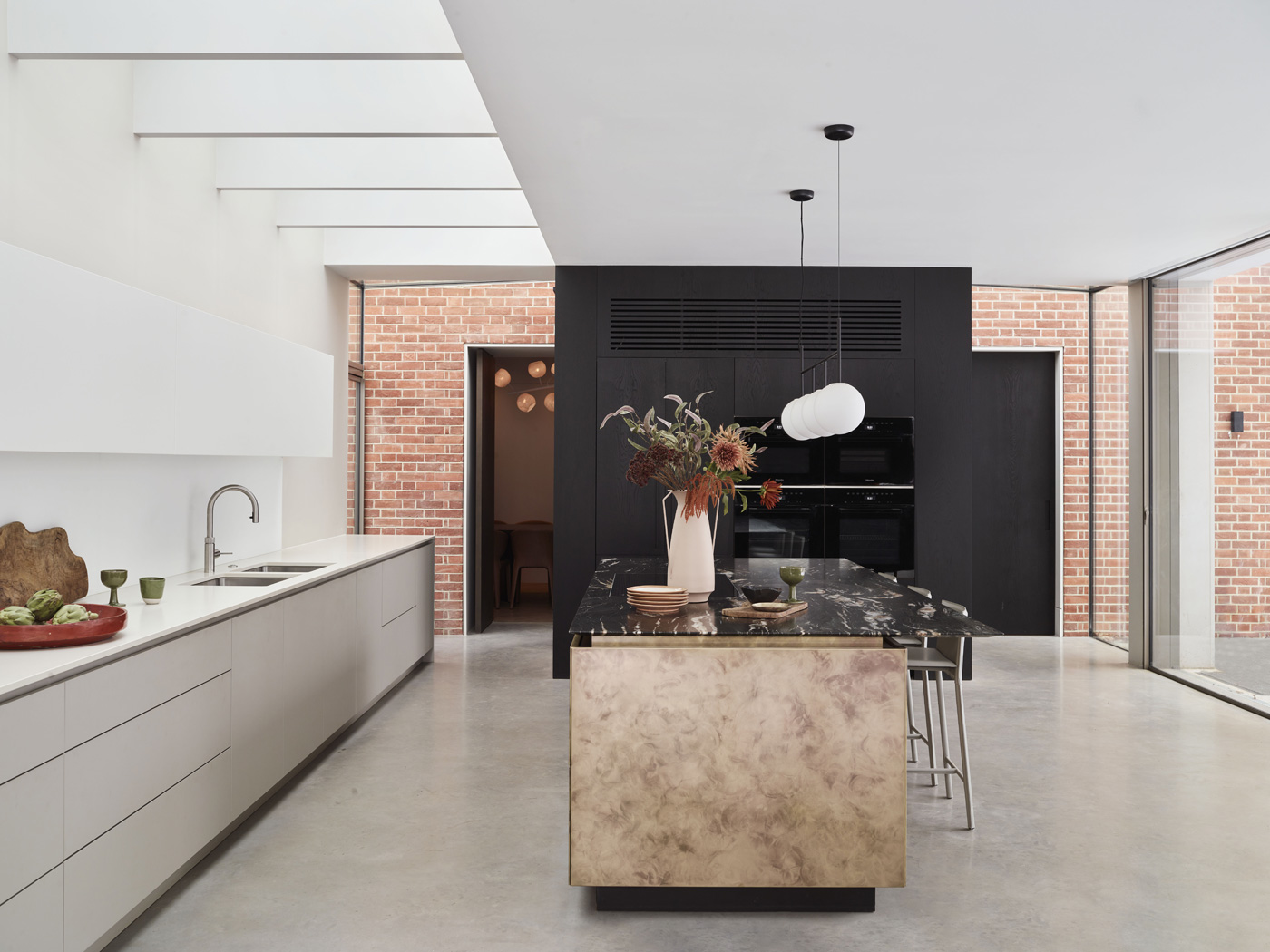 Hampstead Kitchen Design by Roundhouse